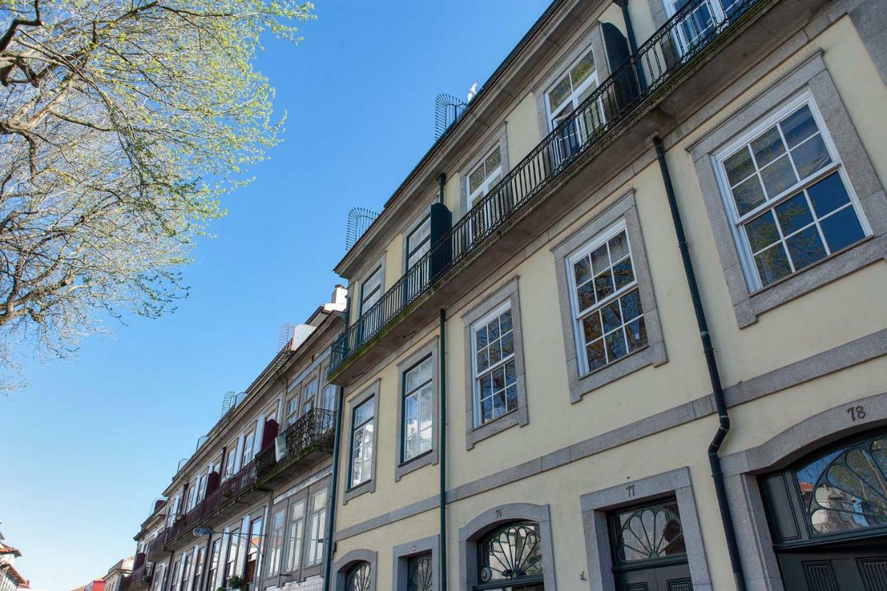 Sunny View To The Tower Appartement Porto Buitenkant foto